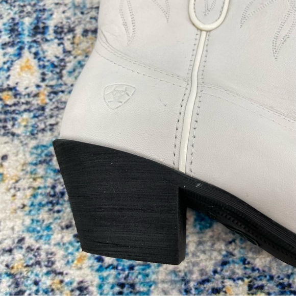 Ariat White Leather Darlin Western Cowgirl Boots Size 6B READ - Picture 2 of 15